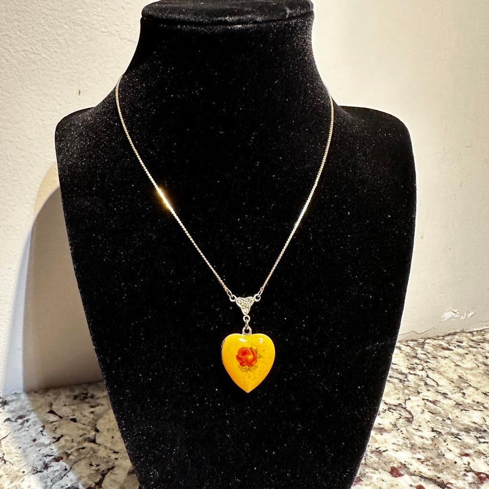 Vintage Yellow Heart Pendant Necklace Orange Flower Floral Jewelry